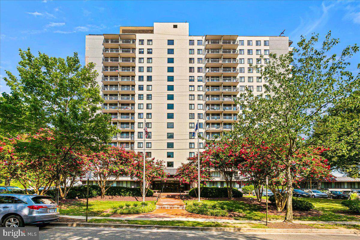 801 Pitt Street - Photo 1