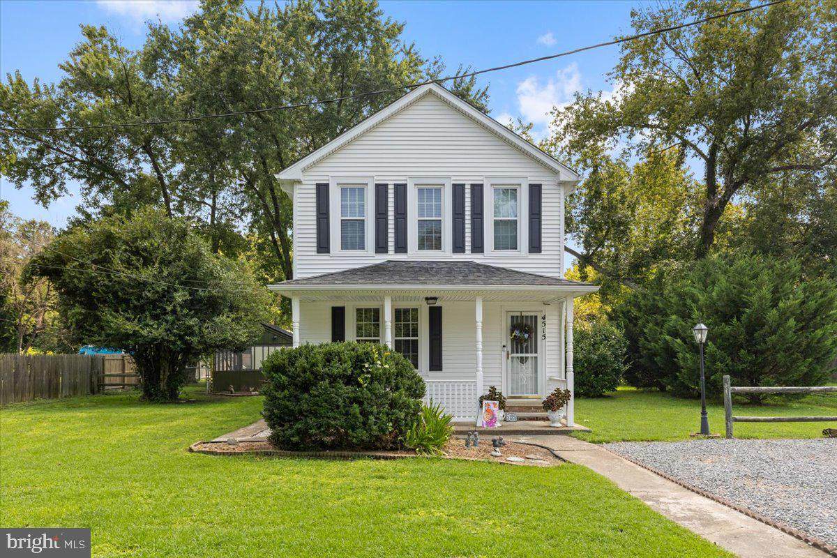 4515 Strauss Avenue - Photo 1