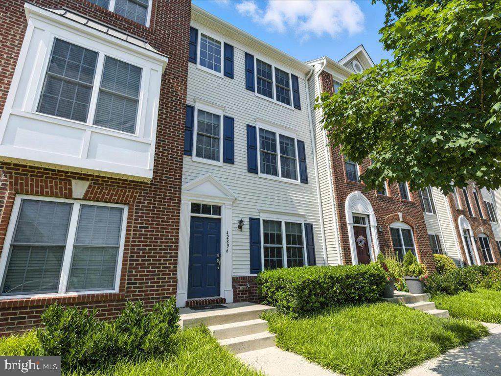 42896 Pamplin Terrace - Photo 1