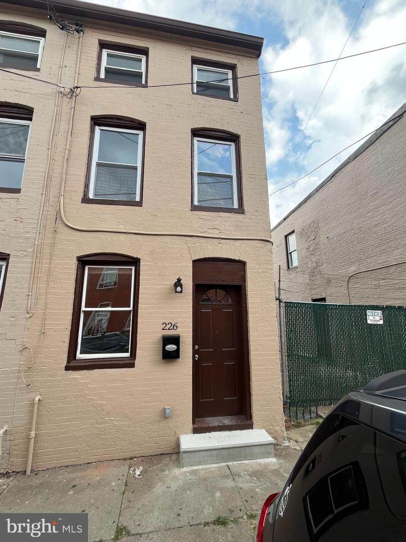 226 Regester Street - Photo 1