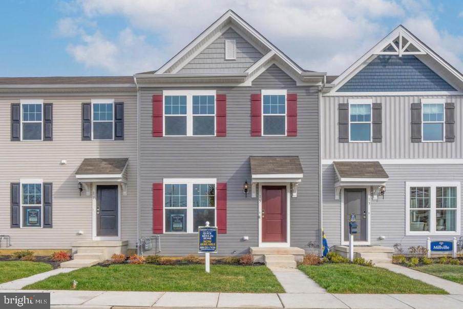 22 Whitaker Court - Photo 1