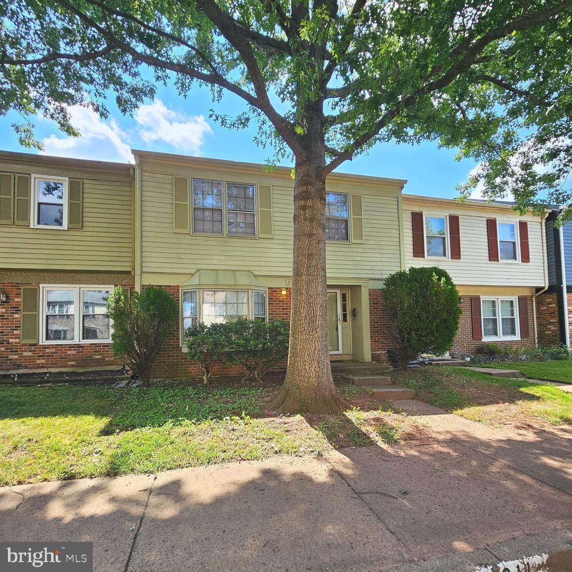 8994 Bonham Circle - Photo 1