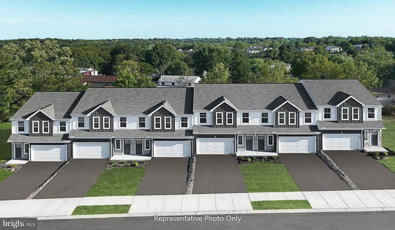 7853 Oak Brook Drive - Photo 1