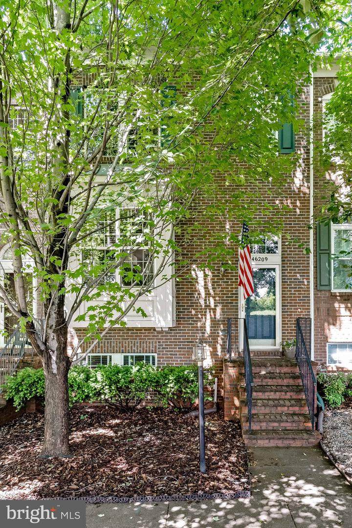 46209 Walpole Terrace - Photo 1