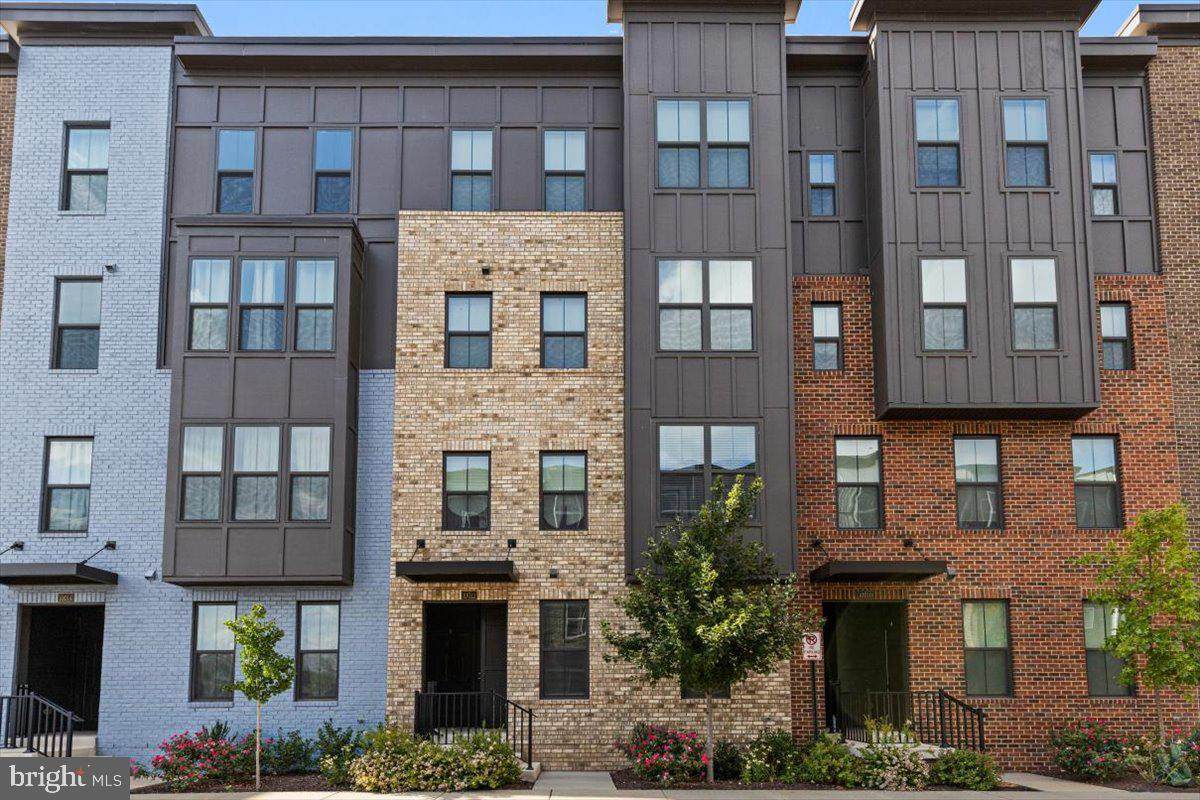 10012-A American Pharoah Lane - Photo 1