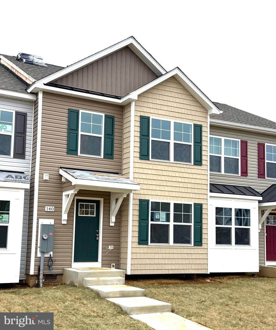 140 Olga Drive - Photo 1