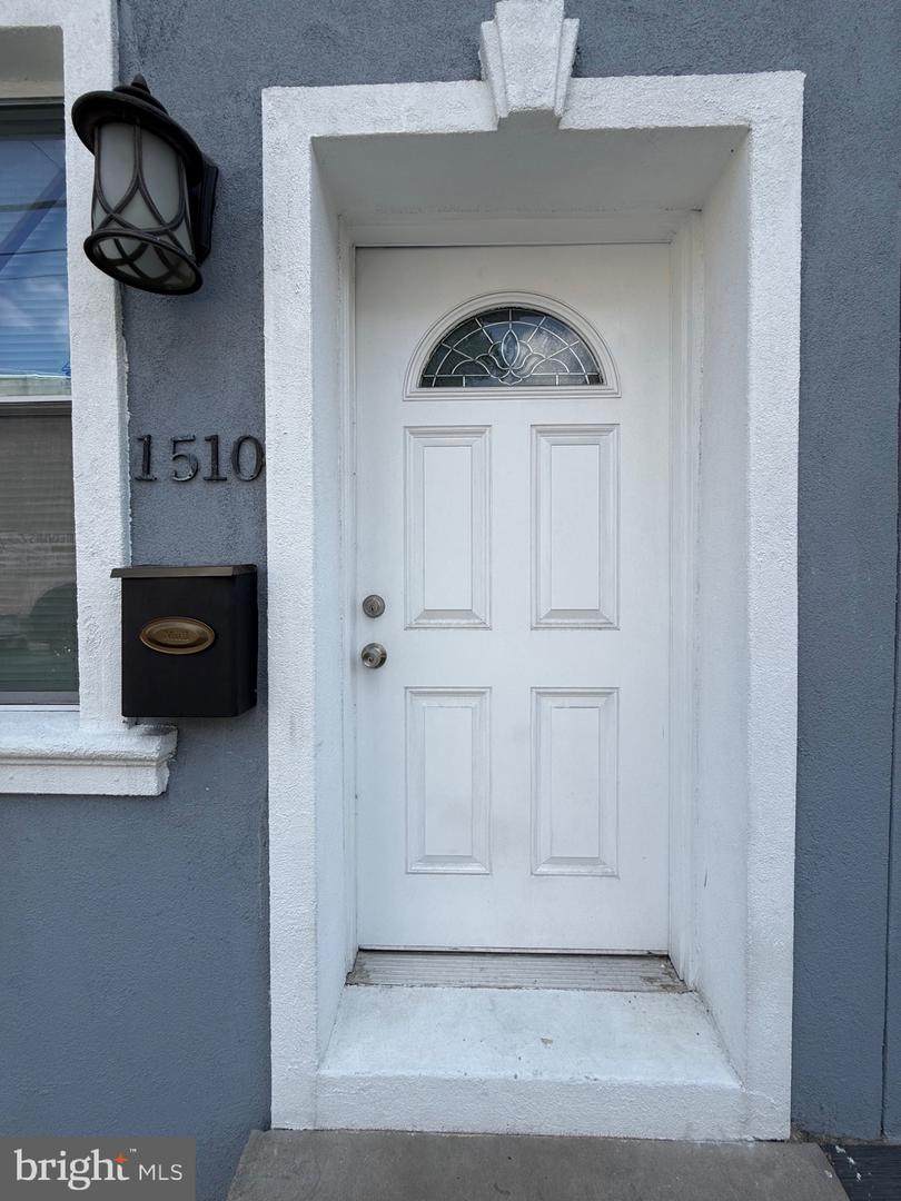 1510 York Street - Photo 1