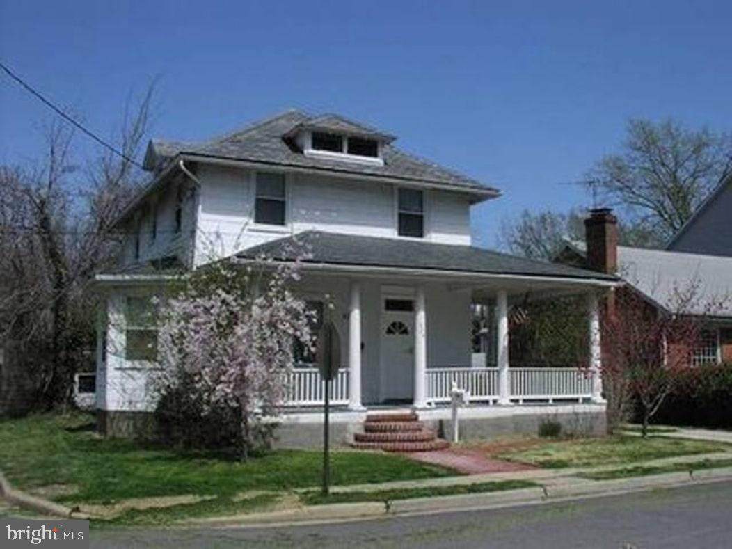 739 22ND Street - Photo 1