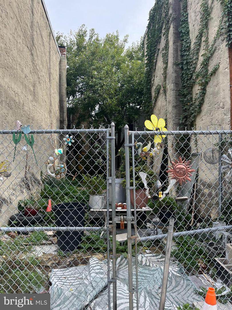 4507 Colorado Street - Photo 1