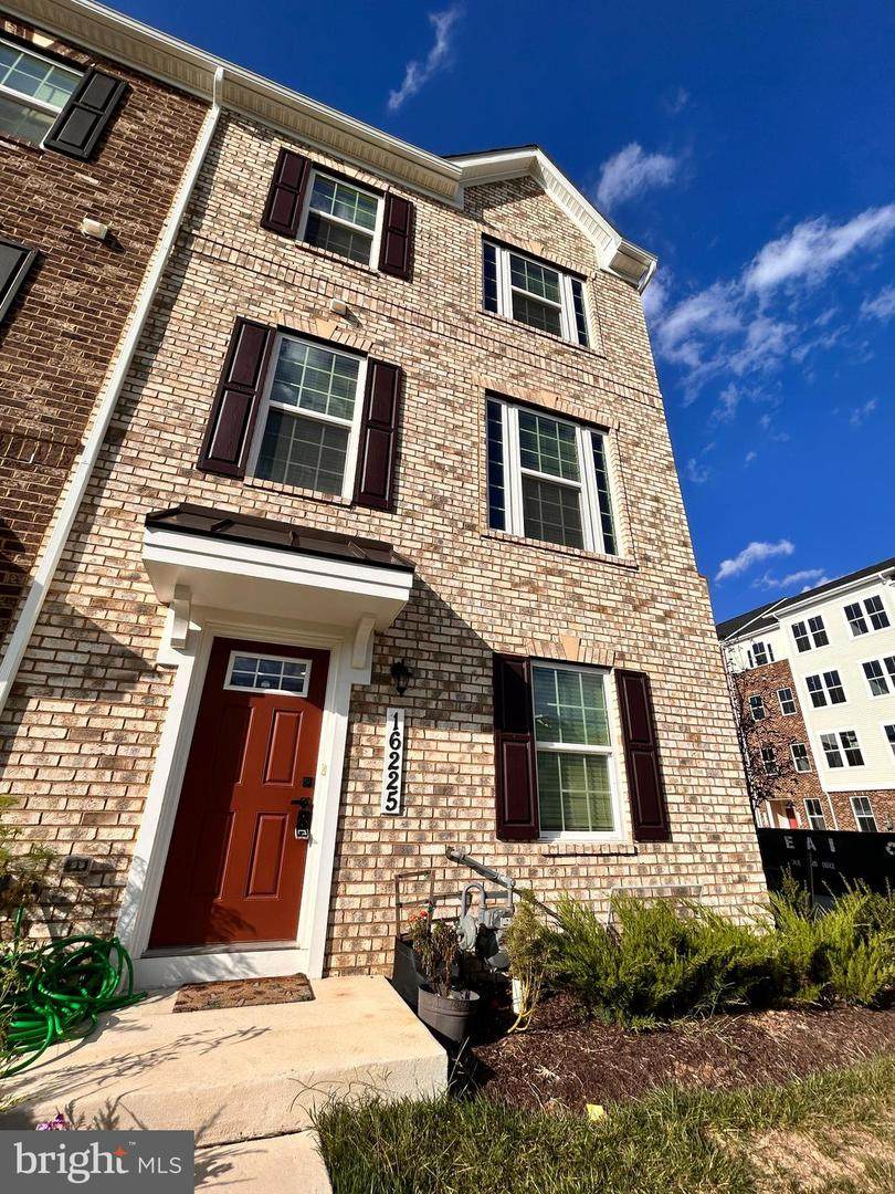 16225 Picasso Place - Photo 1