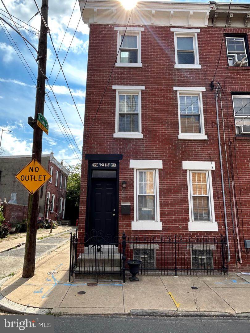 218 Wildey Street - Photo 1