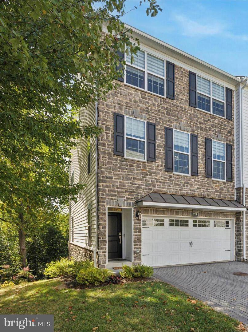 213 Corvus Circle - Photo 1