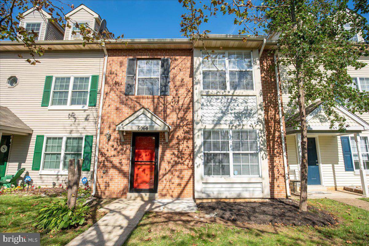 6064 Red Squirrel Place - Photo 1