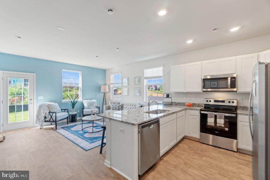 164 Rae Court - Photo 1