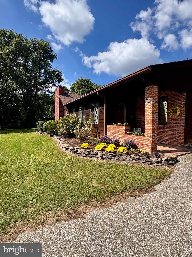 1080 Mt Airy Road - Photo 1