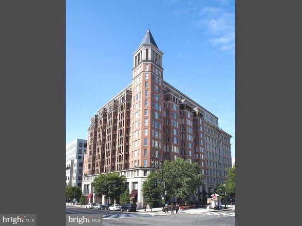 601 Pennsylvania Avenue - Photo 1