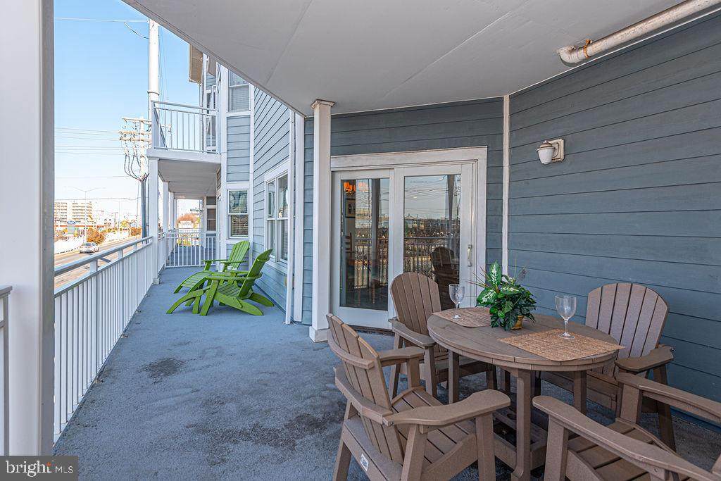 18 41ST Street - Photo 1