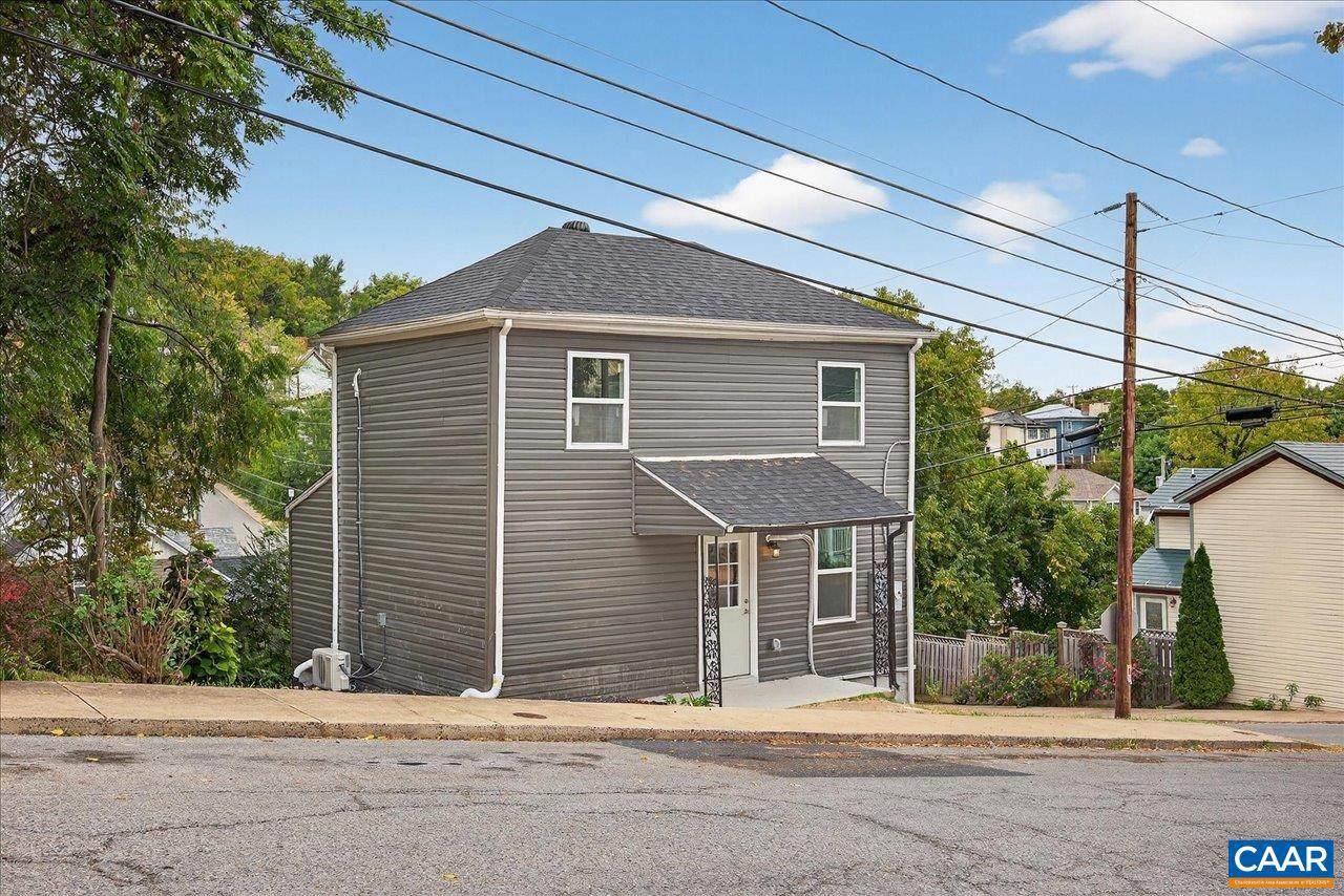 1003 Johnson St - Photo 1