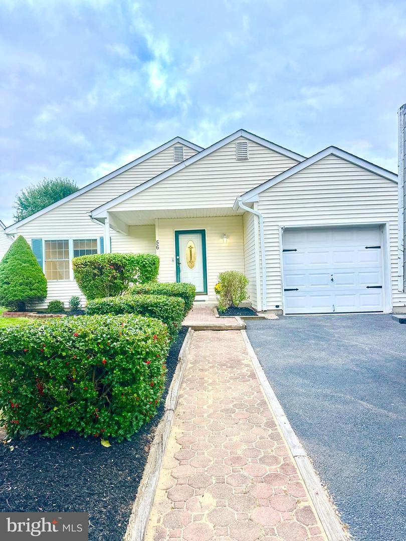 56 Holiday Court - Photo 1