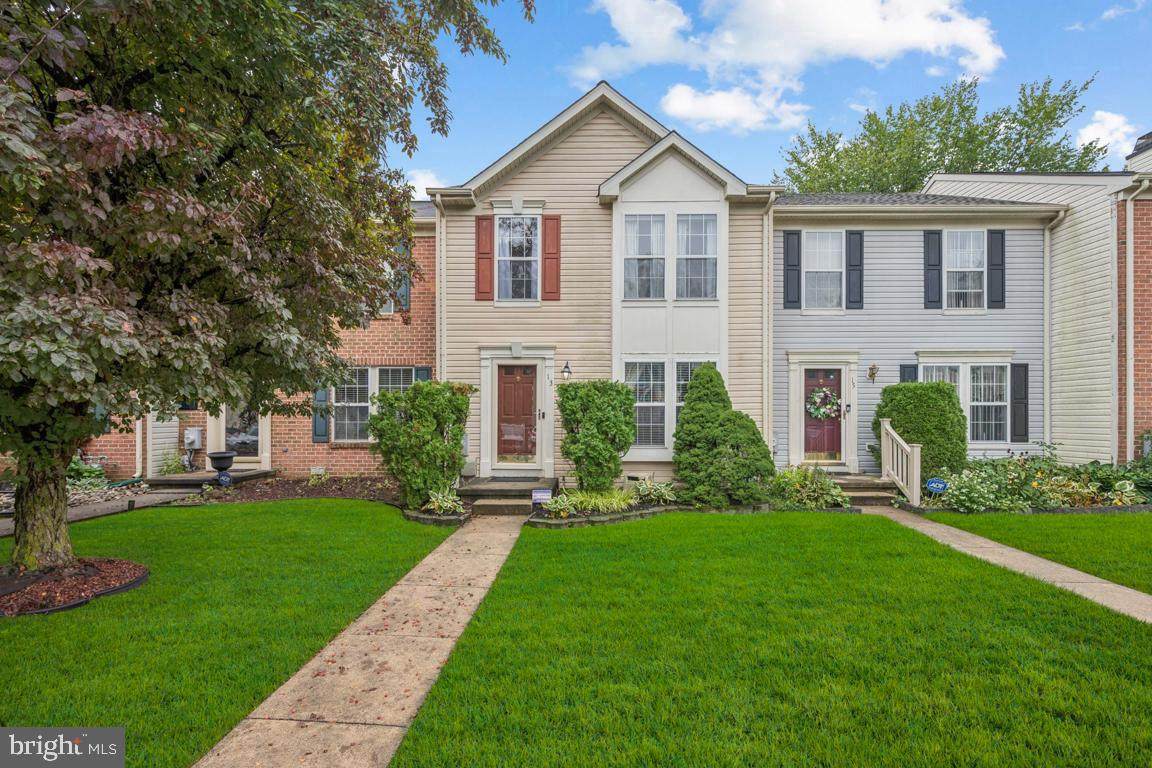 13 Yorktown Court - Photo 1