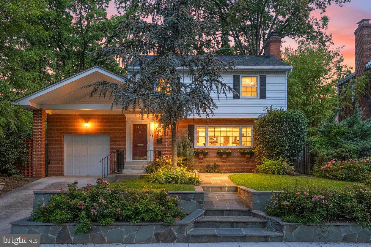 1417 21ST Street - Photo 1