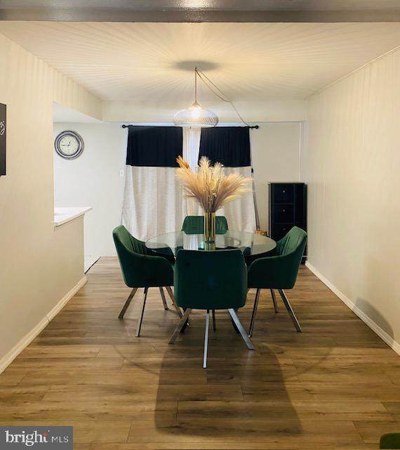 9 Raeburn Lane - Photo 1