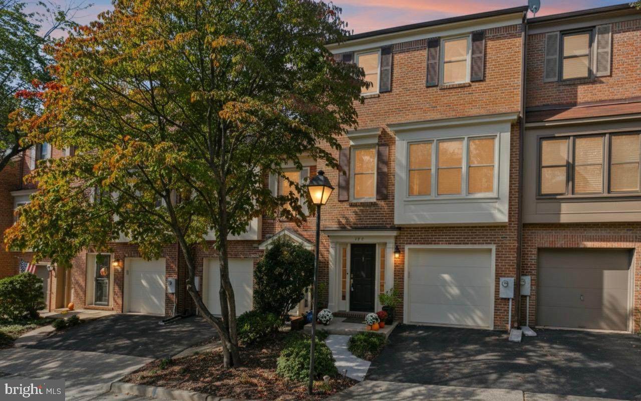 3811 Usher Court - Photo 1