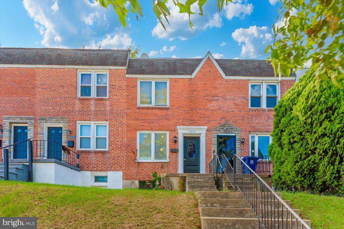 1052 Parksley Avenue - Photo 1