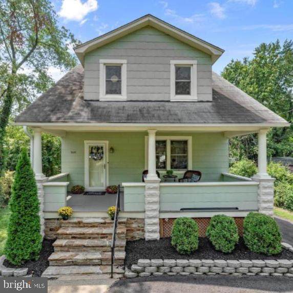 905 Woodsdale Road - Photo 1