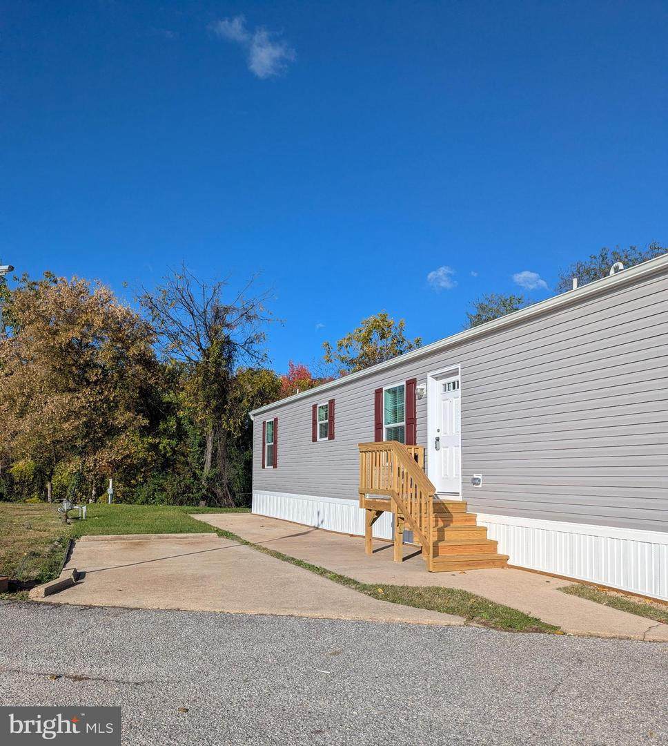 462 Mirabile Lane - Photo 1