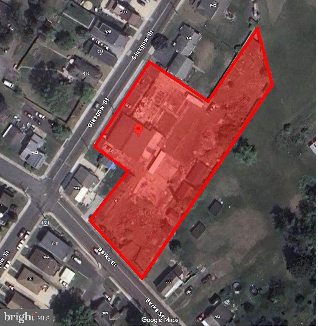 920 Glasgow Street - Photo 1