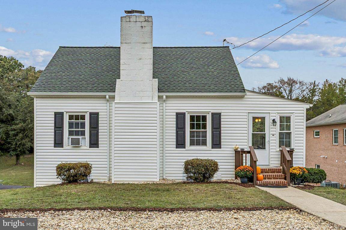 1037 Julian Drive - Photo 1