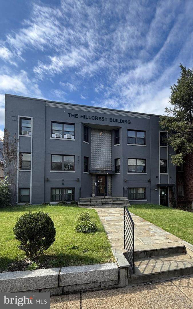 2811 Pennsylvania Avenue - Photo 1