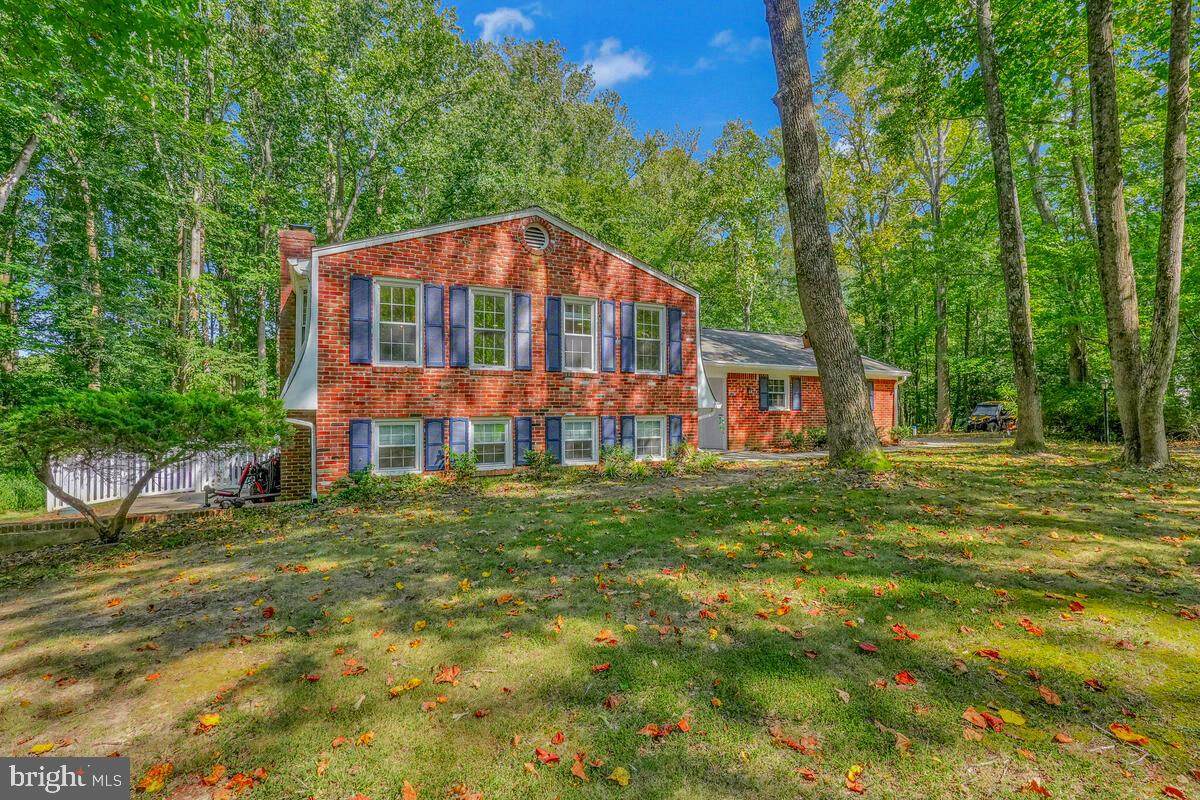 13155 East Circle - Photo 1