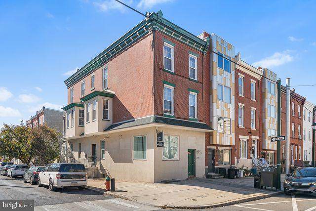 3000 Girard Avenue - Photo 1