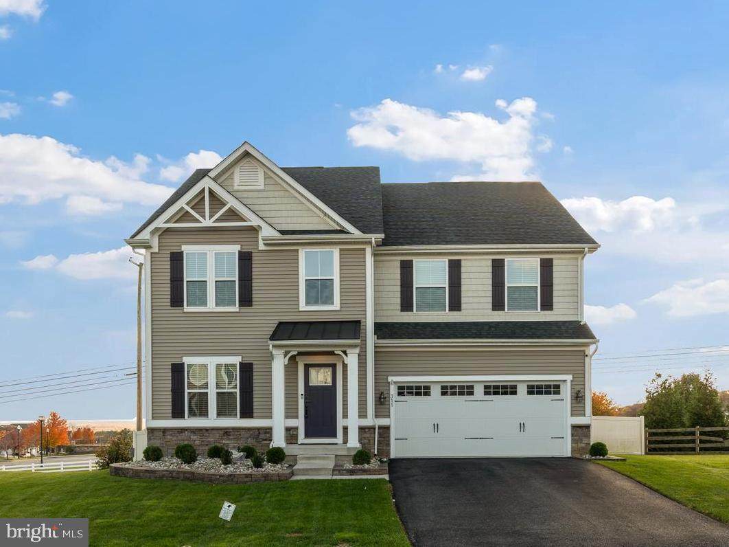 311 Sunrise Court - Photo 1