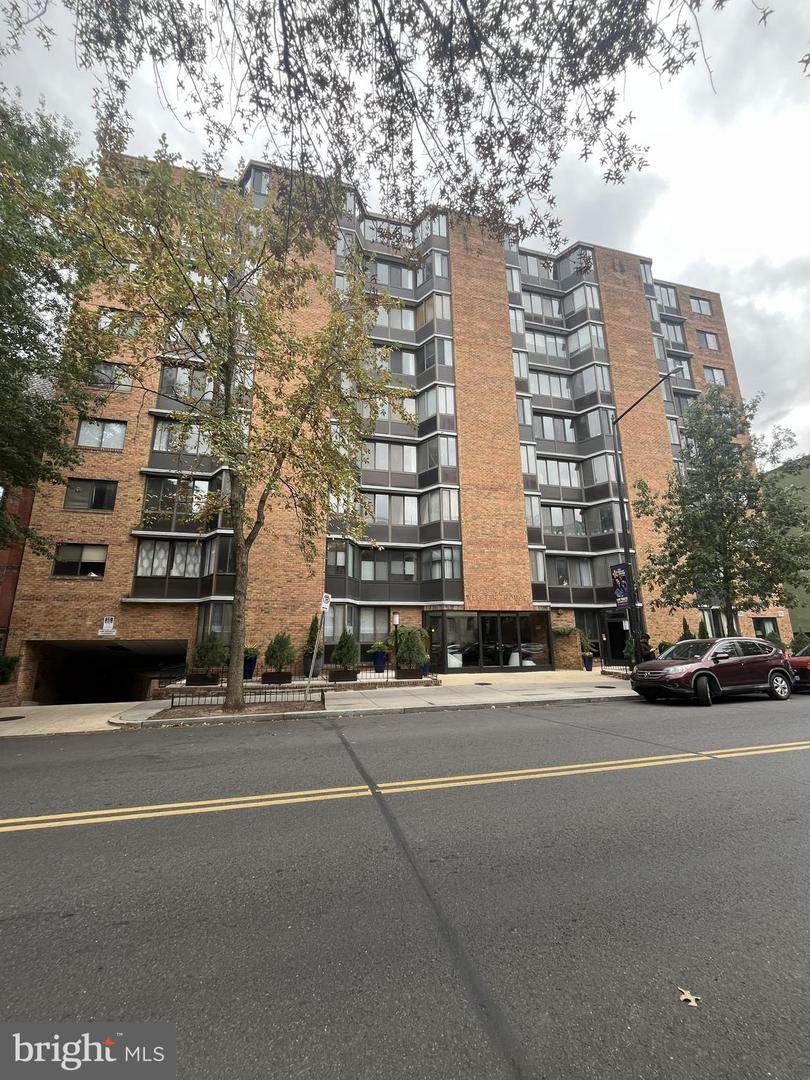 1718 P Street - Photo 1