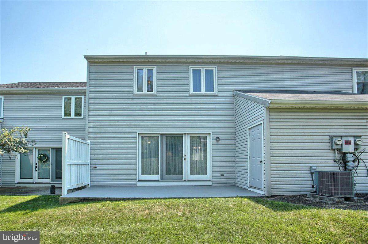 1810 Creek View Drive - Photo 1