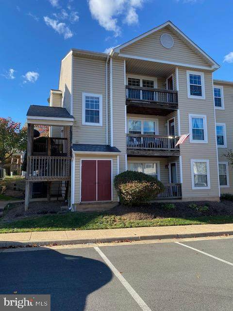 319 Moseby Court - Photo 1