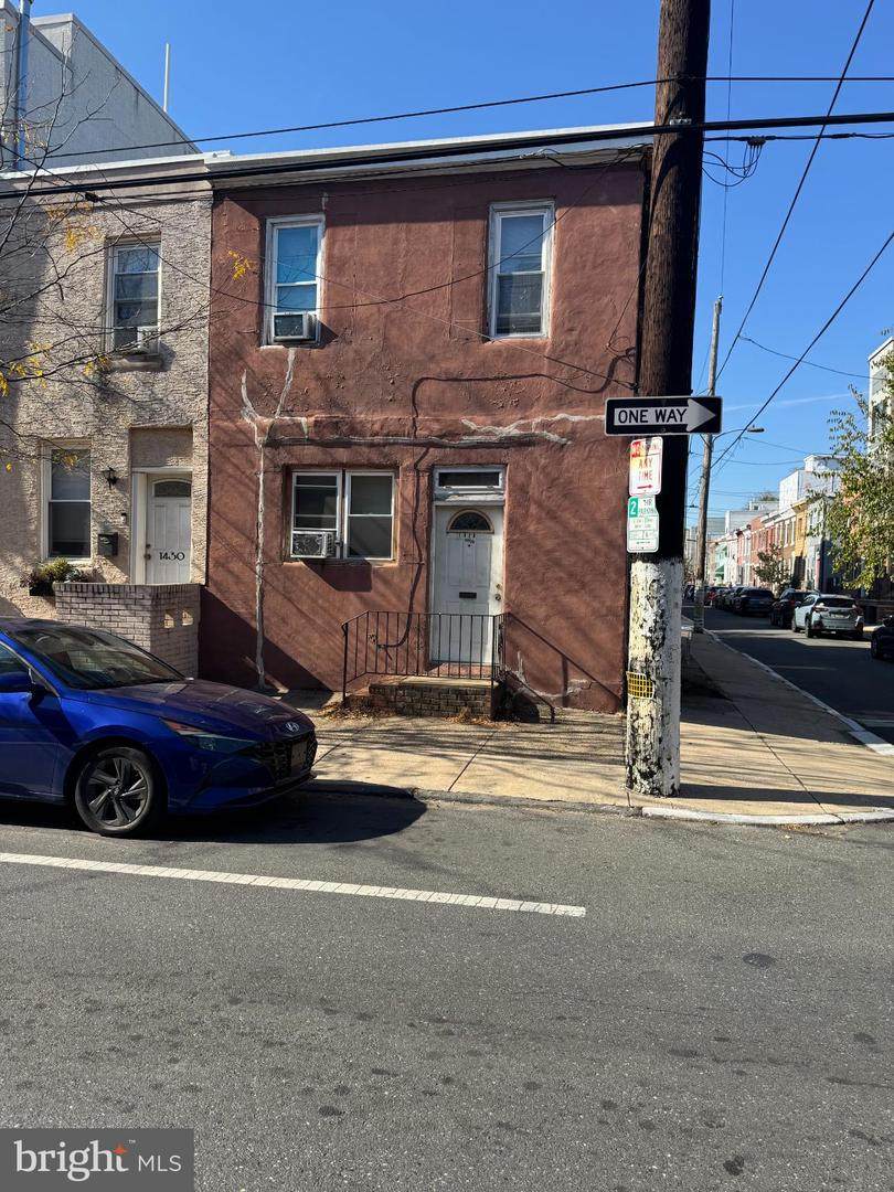 1428 20TH Street - Photo 1