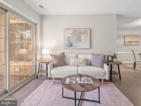 203 Star Pointe Court - Photo 1