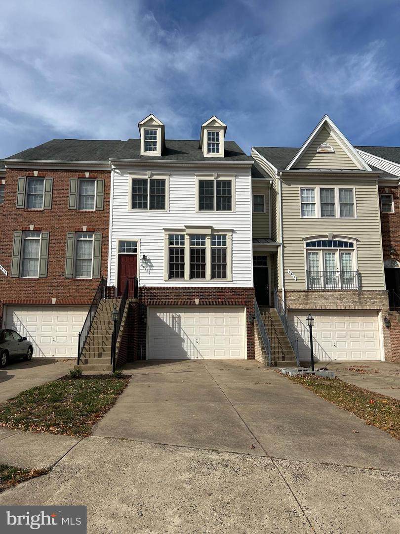 6872 Witton Circle - Photo 1