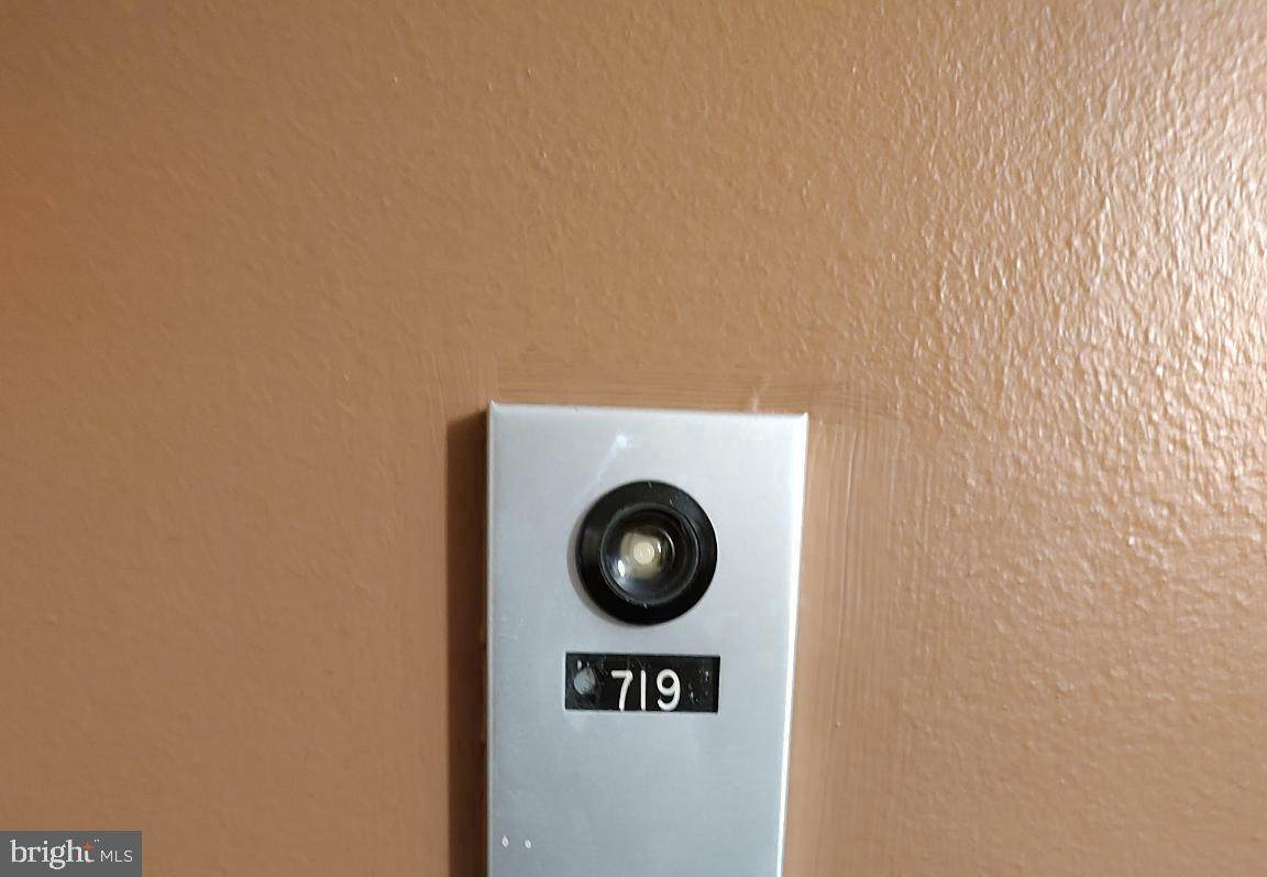 1111 University Boulevard - Photo 1