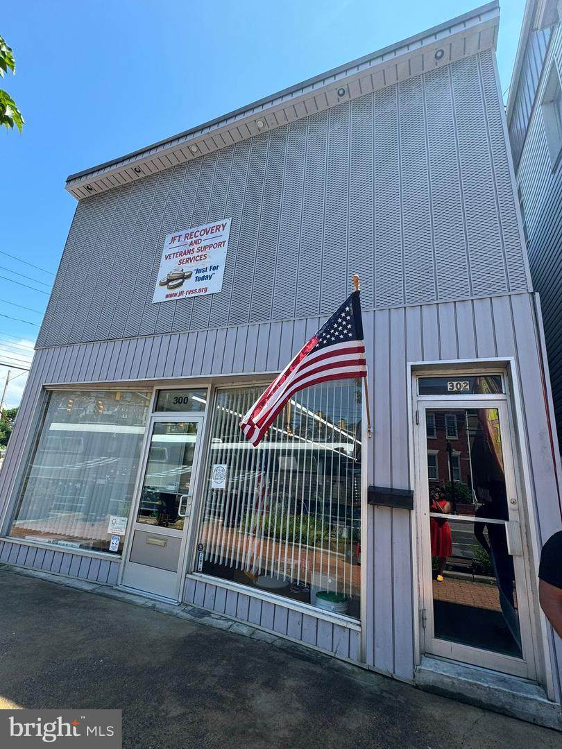 300-302 Market Street - Photo 1