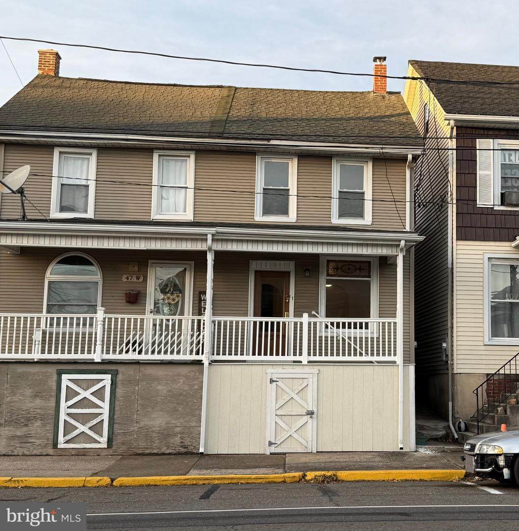 45 Grand Avenue - Photo 1