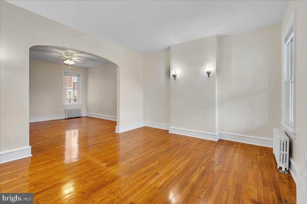 737 Harrison Street - Photo 1