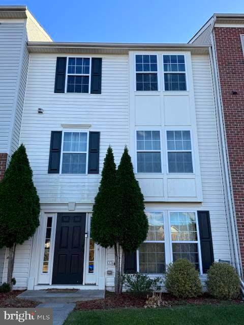 42999 Edgewater Street - Photo 1