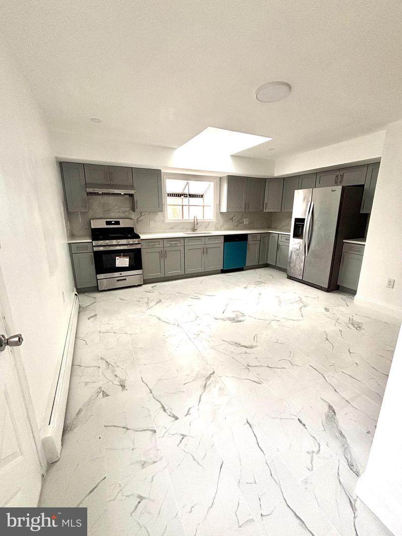 7119 Hegerman Street - Photo 1