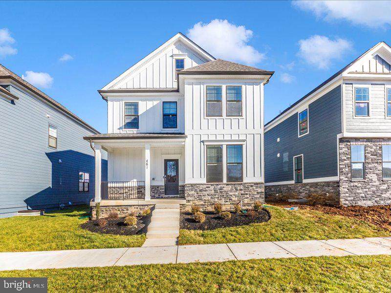 461 Hanson Street - Photo 1