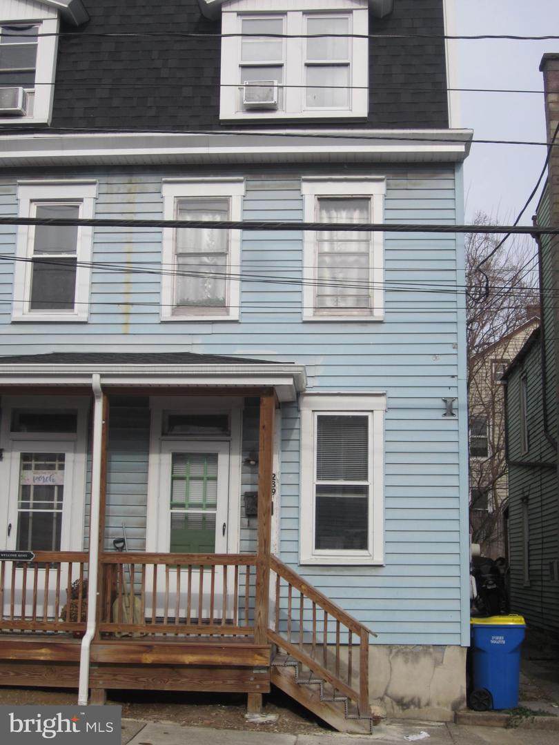 239 Wilson Street - Photo 1